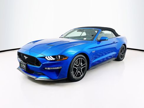 Used 2021 Ford Mustang GT Premium w/ Equipment Group 401A RWD image 3