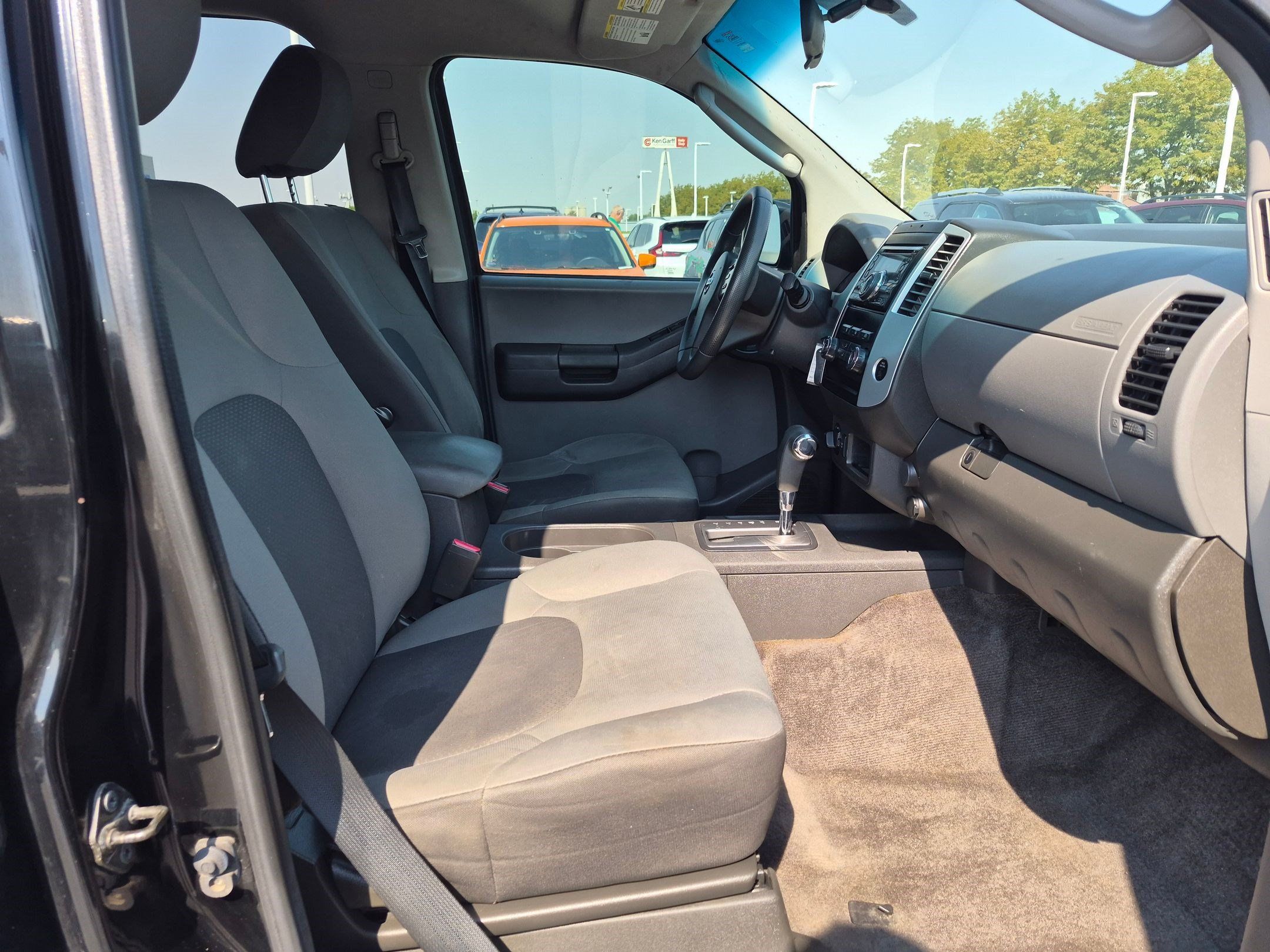Used 2011 Nissan Xterra S AWD/4WD image 28