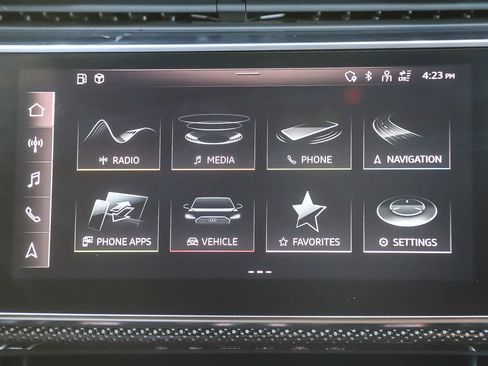 Used 2022 Audi SQ8 Prestige AWD/4WD image 15