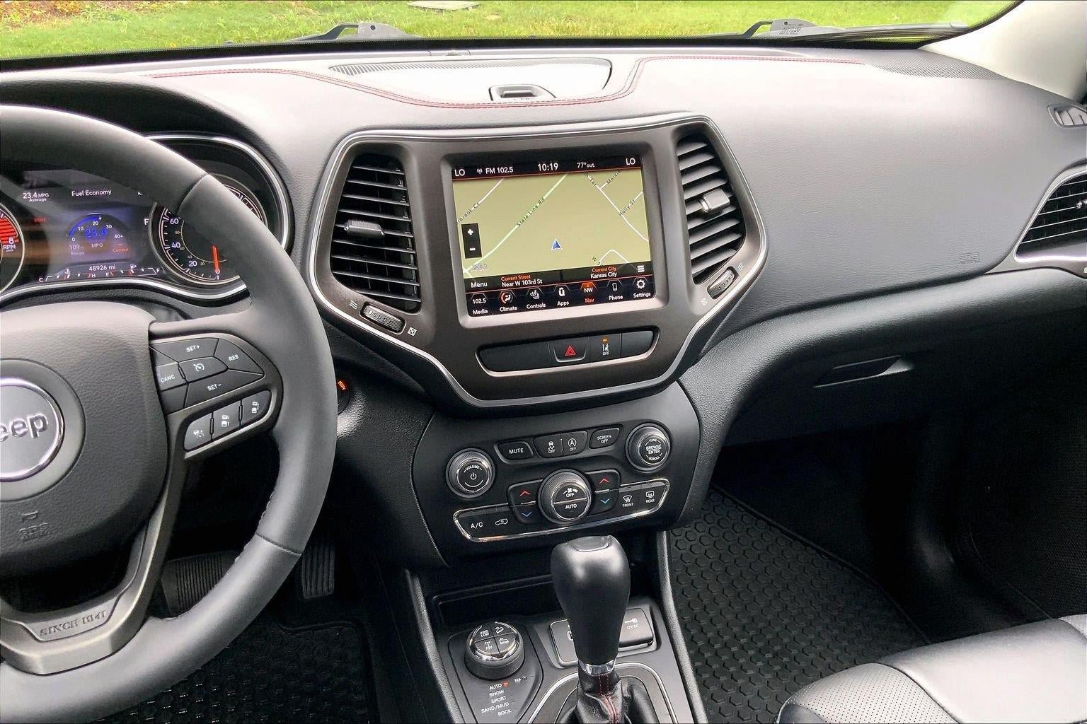 Used 2022 Jeep Cherokee Trailhawk w/ Sound & Nav Group AWD/4WD image 6