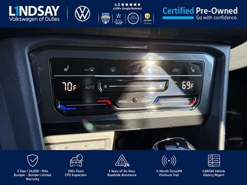 Certified 2022 Volkswagen Tiguan SE image 17