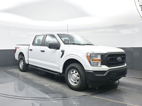 Used 2021 Ford F150 XL w/ Trailer Tow Package image 9