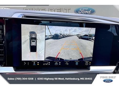 Used 2024 Chevrolet Silverado 2500 LTZ w/ LTZ Convenience Package AWD/4WD image 15