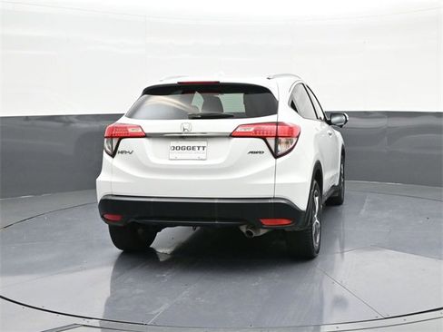 Used 2022 Honda HR-V EX image 11