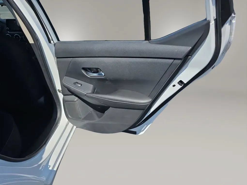 Used 2023 Nissan Sentra SV w/ All-Weather Package FWD image 40