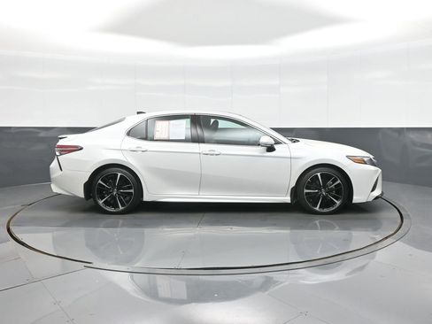 Certified 2018 Toyota Camry XSE w/ Driver Assist Package image 8