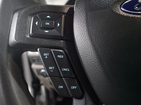 Used 2022 Ford F250 XLT w/ XLT Premium Package AWD/4WD image 17