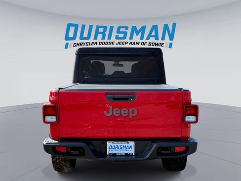 Used 2021 Jeep Gladiator Mojave image 3