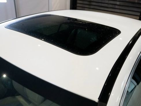 Certified 2025 Mercedes-Benz C 300 4MATIC Sedan image 9