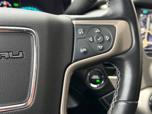 Used 2020 GMC Yukon XL Denali w/ Open Road Package image 29