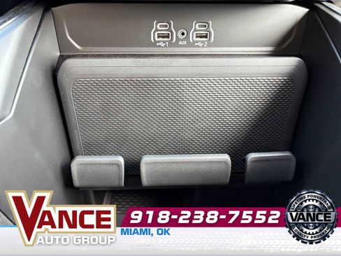 Used 2025 RAM 3500 Big Horn image 26