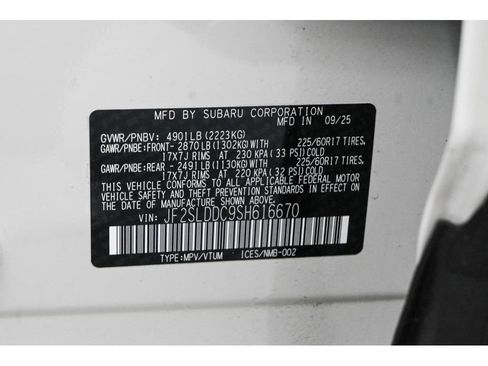 Used 2025 Subaru Forester Premium w/ Convenience Package #2 image 30