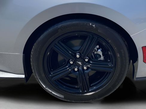 Used 2026 Ford Mustang Premium RWD image 8