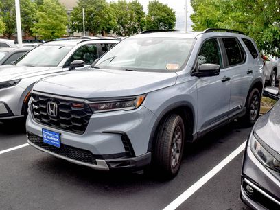Used 2023 Honda Pilot TrailSport
