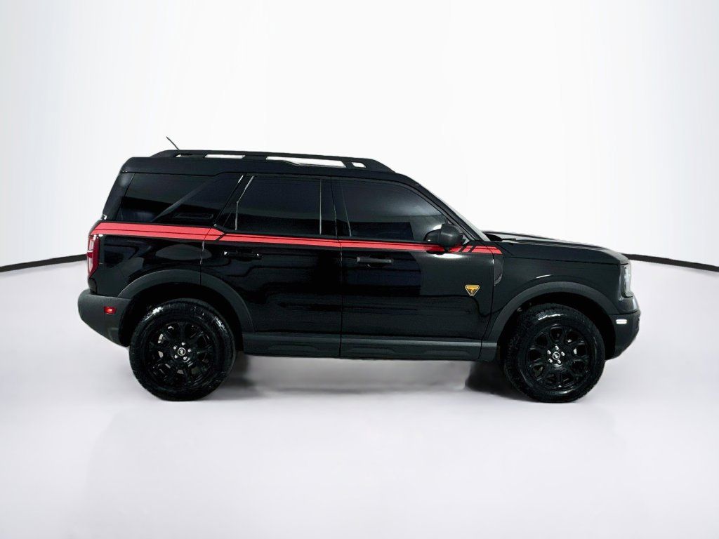 Used 2025 Ford Bronco Sport Badlands AWD/4WD image 8