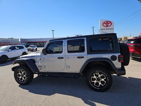 Used 2020 Jeep Wrangler Unlimited Rubicon image 2