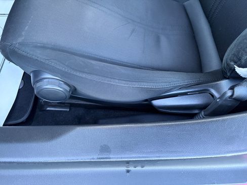 Used 2016 MAZDA MX-5 Miata Sport RWD image 14