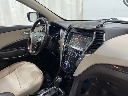 Used 2017 Hyundai Santa Fe Sport image 21