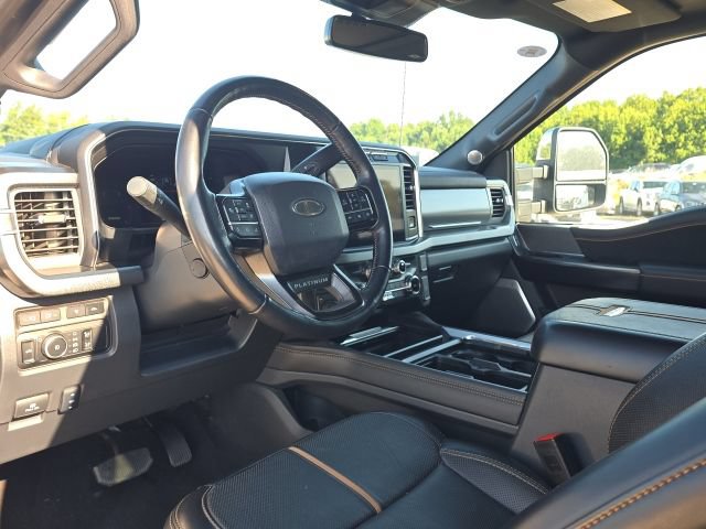 Used 2024 Ford F350 Platinum AWD/4WD image 25