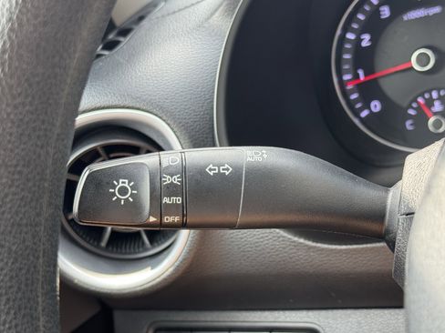 Used 2023 Kia Forte LXS image 15