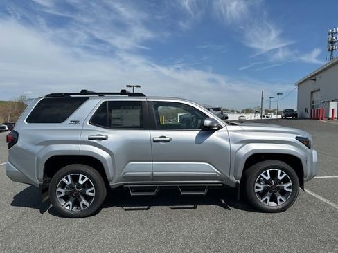 New 2026 Toyota 4Runner TRD Sport Premium AWD/4WD image 6