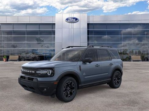 New 2026 Ford Bronco Sport Outer Banks w/ Outer Banks Tech Package+ AWD/4WD image 3