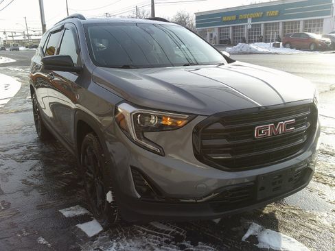 Used 2021 GMC Terrain SLT w/ Infotainment Package II image 10