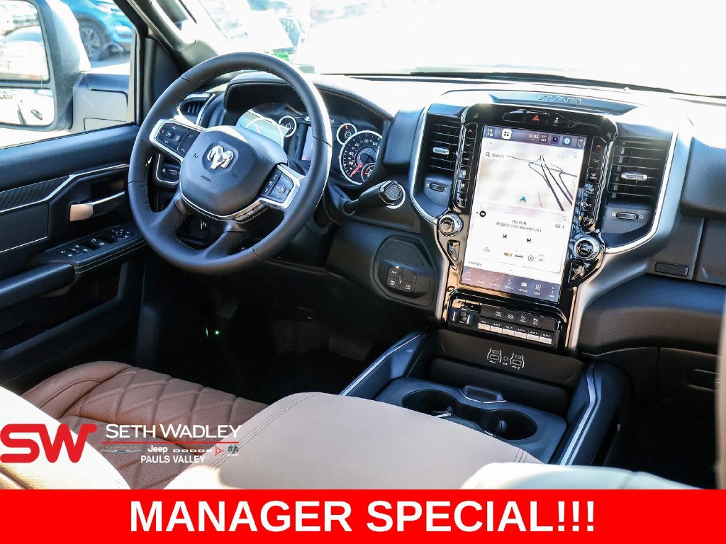 New 2025 RAM 2500 Big Horn AWD/4WD image 34