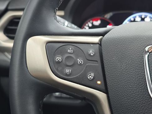 Used 2023 GMC Acadia Denali w/ Denali Ultimate Package image 21