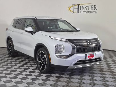 Used 2023 Mitsubishi Outlander SE