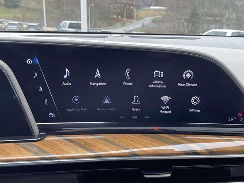 Used 2022 Cadillac Escalade Sport Platinum image 24