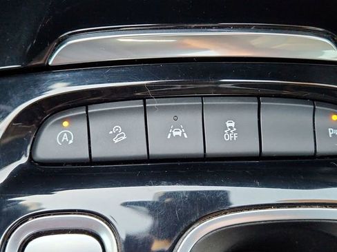 Used 2021 Buick Envision Essence AWD/4WD image 29
