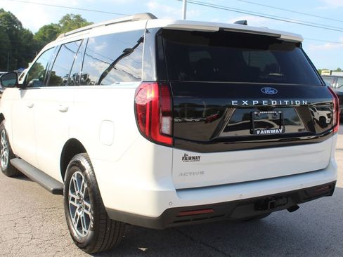 New 2026 Ford Expedition Active RWD image 9