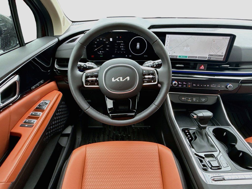 Used 2026 Kia Carnival SX Prestige FWD image 16