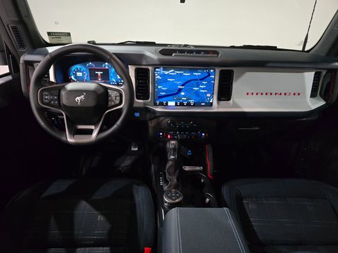 New 2025 Ford Bronco Heritage Edition image 28