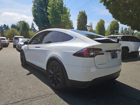 Used 2016 Tesla Model X P90D AWD/4WD image 5