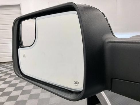 Used 2025 RAM 1500 Big Horn AWD/4WD image 40