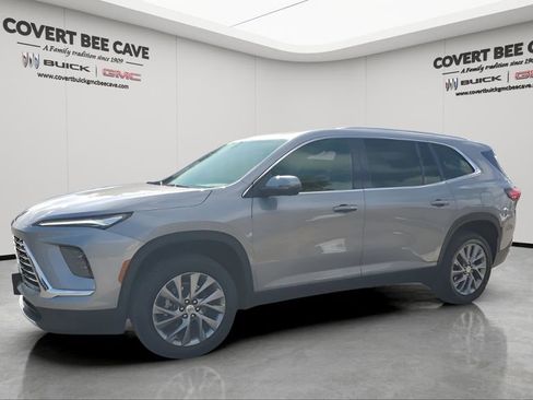 Certified 2025 Buick Enclave Preferred image 4