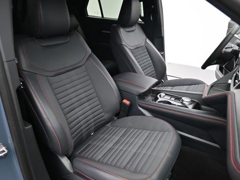 New 2026 Ford Explorer ST-Line image 22