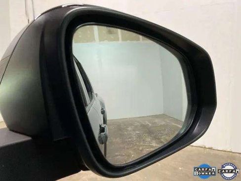 Used 2025 Toyota Tacoma SR5 image 79