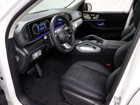Certified 2026 Mercedes-Benz GLS 450 GLS 450 image 11