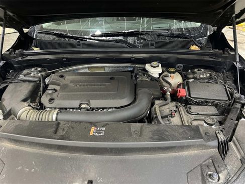 Used 2023 Buick Envision Avenir image 10