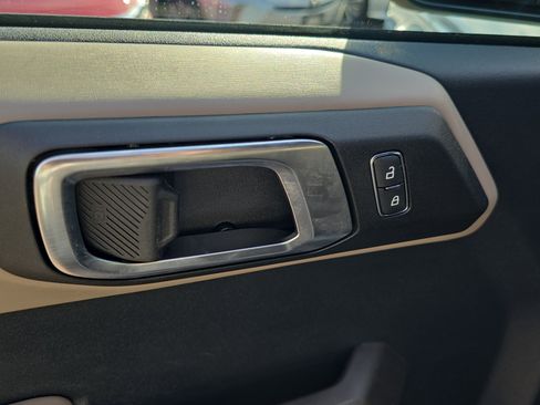 Used 2022 Ford Bronco Wildtrak image 20