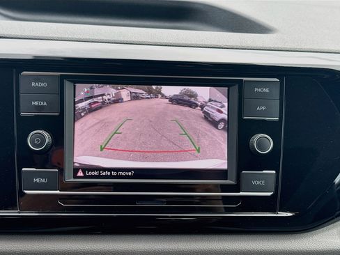 Used 2024 Volkswagen Taos S FWD image 13