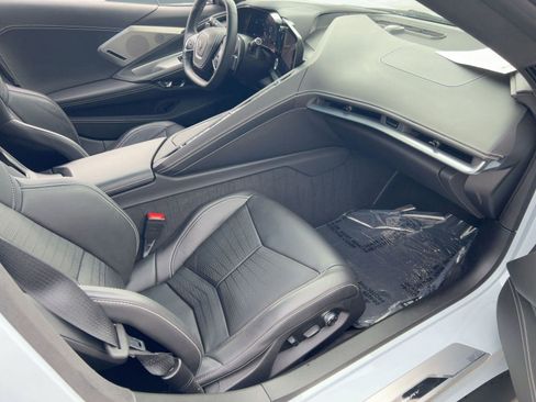 Used 2021 Chevrolet Corvette 3LT image 31