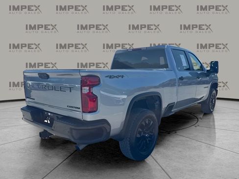 Used 2025 Chevrolet Silverado 2500 Custom w/ Custom Value Package AWD/4WD image 4