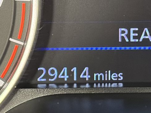 Used 2025 Nissan Altima 2.5 SV image 5