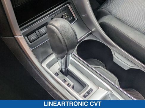 Used 2022 Subaru Ascent 8-Passenger AWD/4WD image 25