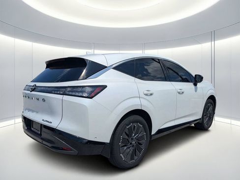 Used 2025 Nissan Murano Platinum w/ Cargo Package AWD/4WD image 4