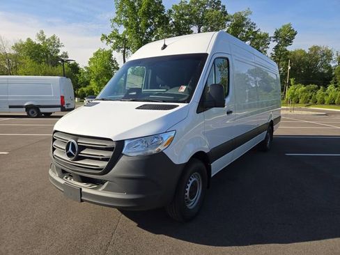 New 2026 Mercedes-Benz Sprinter 2500 image 8